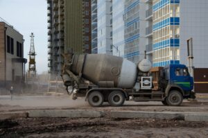 Read more about the article Két családi ház és a mixerbeton